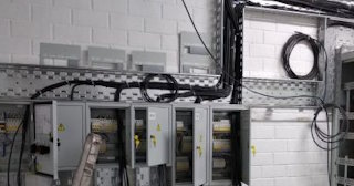 Электромонтажные работы от 570 руб. в Ханты-Мансийске - Профессиональный монтаж от ЭлектроХнт