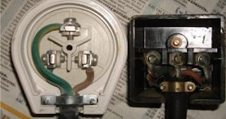 Подключение и монтаж розетки для электроплиты от 570 руб в Ханты-Мансийске - ЭлектроХнт